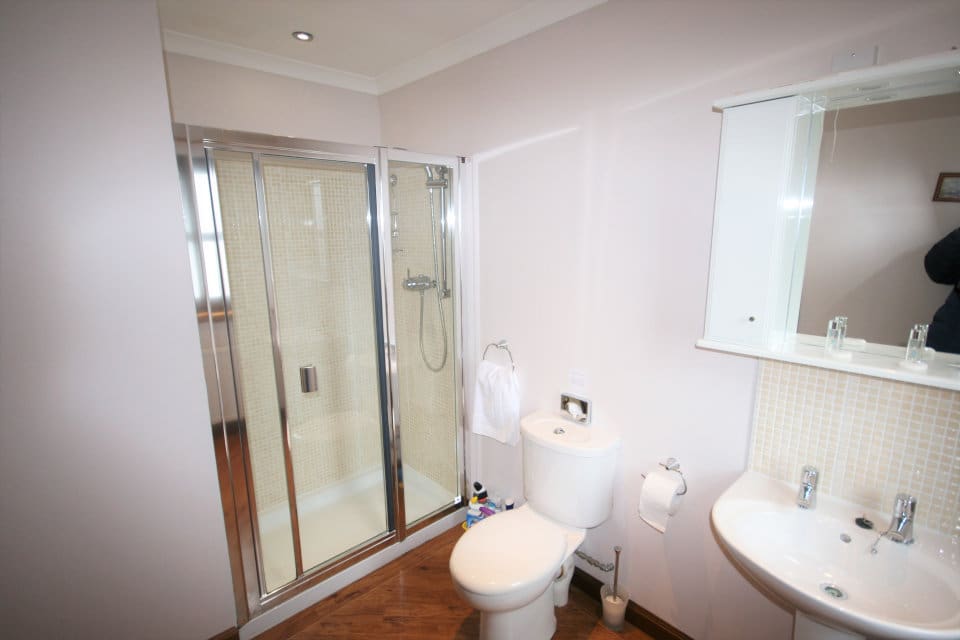 Ensuite